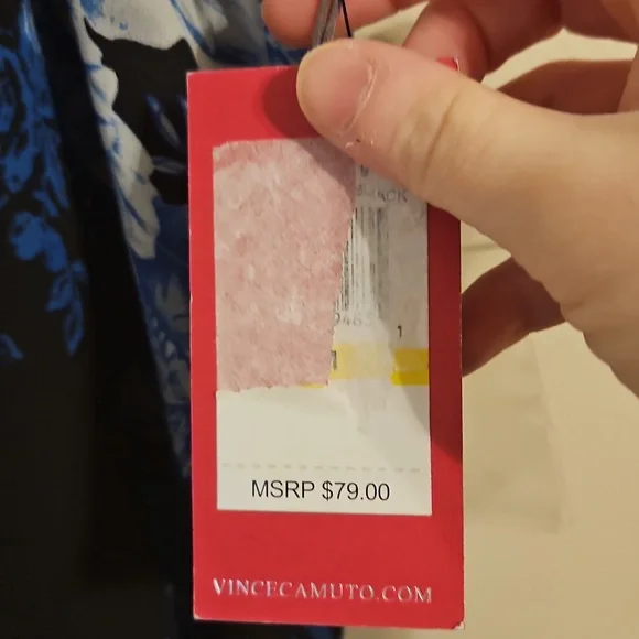 Vince Camuto Black and Blue Floral Dressy Tank Top. NWT - Picture 3 of 7